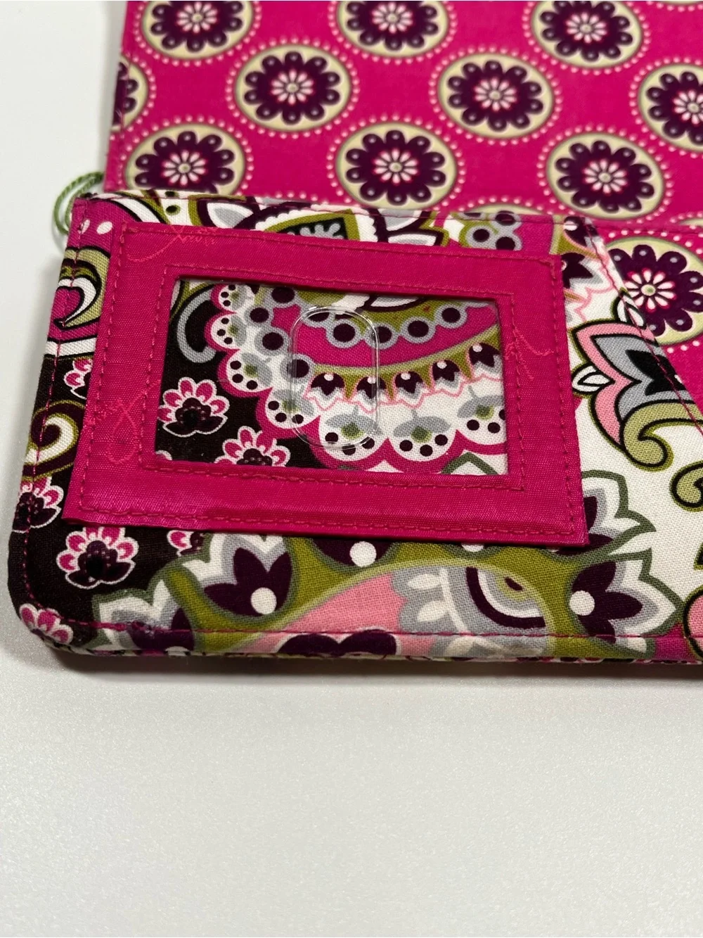Vera Bradley "Very Berry Paisley" Travel Wallet - Picture 6 of 14